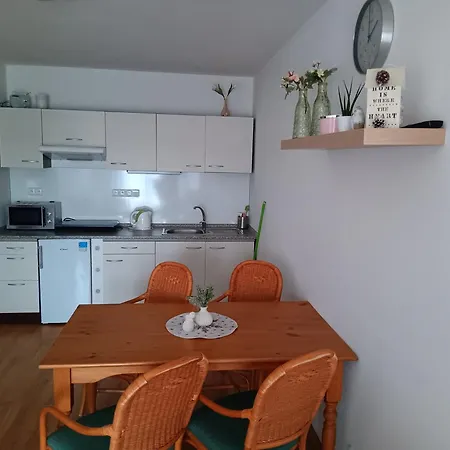 Apartman U Sedu Lipno nad Vltavou Exterior photo